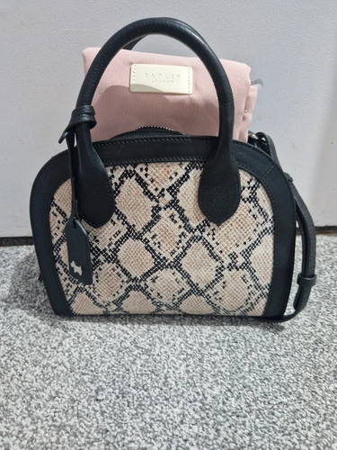 Radley leather handbags brand - radley,