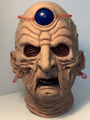 Full life size dalek - life,