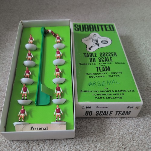 Subbuteo team ref 16 - team,