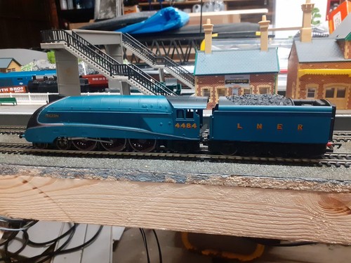 Hornby 2779 class falcon - class,