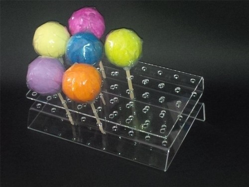 Tilting cake pop lollipop - cake,
