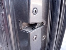 FRONT RIGHT DOOR LOCK /