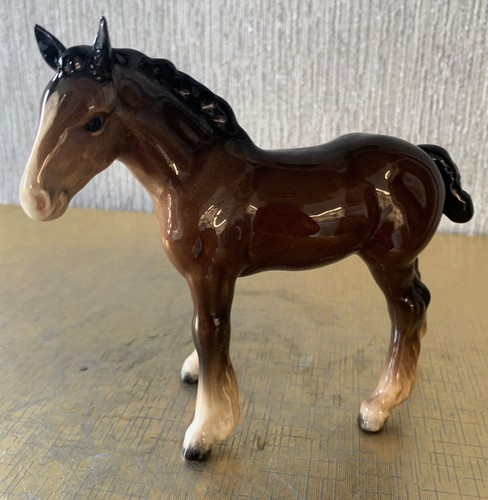 Beswick horse foal the shire - beswick,
