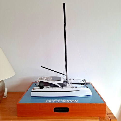 Catamaran model custom - hh,