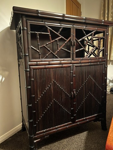 Chinese rosewood display - rosewood,
