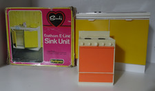 SINDY EASTHAM E-LINE KITCHEN