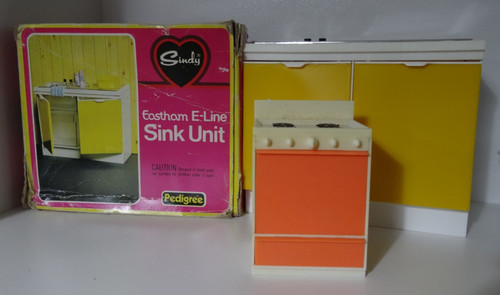 Sindy eastham line kitchen - eastham, e-line