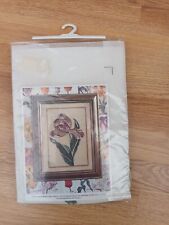 Vtg Glorafilia tulip tapestry