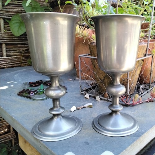Vintage mid century royal - x,