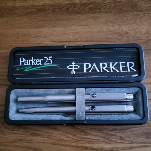 Vintage parker fountain - parker, 25