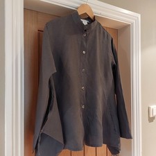 SARAH PACINI Grey Linen Button