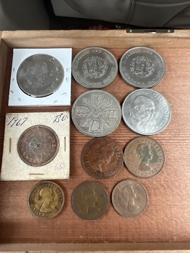 The queen elizabeth coin - elizabeth,