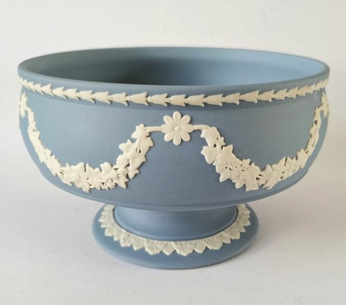 Wedgwood jasper blue - ,