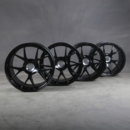 Inch racing wheels - 18,