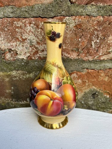 Aynsley orchard gold bud - aynsley, vase