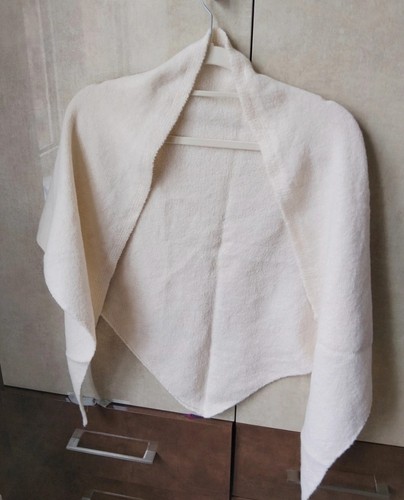 White 100 pure - 100%, cashmere