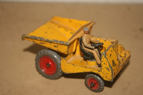Dinky supertoy muir hill - supertoy,
