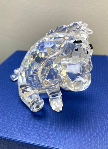 Swarovski crystal - ·,
