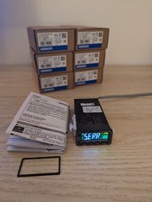 Omron E5GC (E5GC-QX2DCM-000)