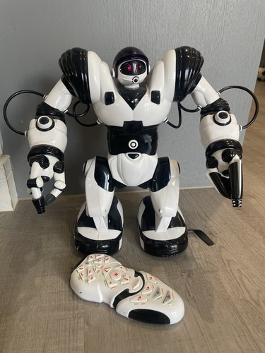 Wowwee robosapien remote - wowwee,