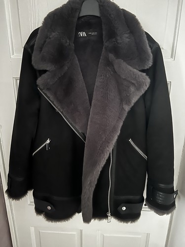 Zara double faced black faux - black,