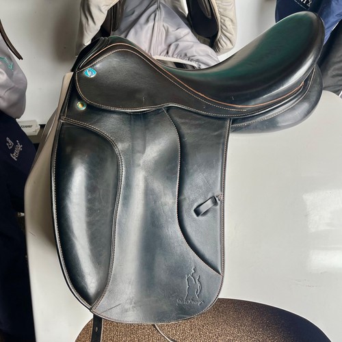 Prestige grand dressage saddle - prestige,