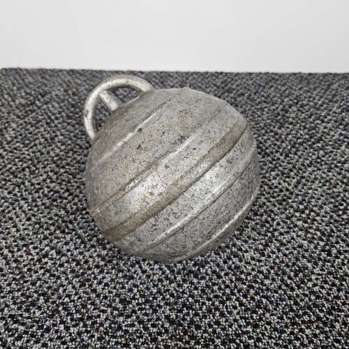Vintage aluminum trawl net - 7",