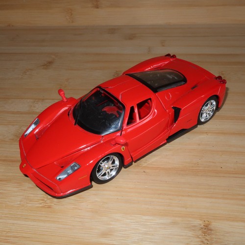 Maisto enzo ferrari 24 - maisto,