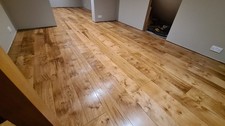 engineered pippy oak flooring