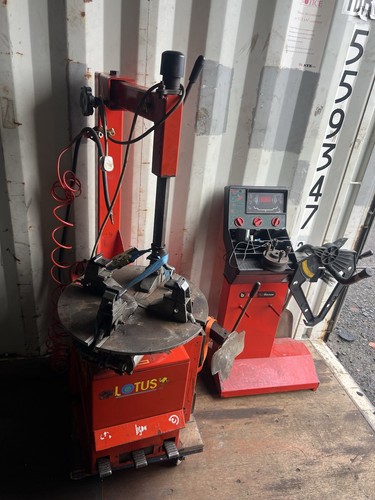 Motorcycle tyre machine - machine, &