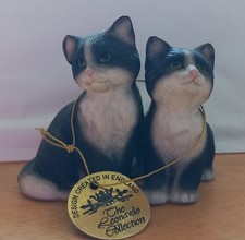 3ins Cat Figurine By The
