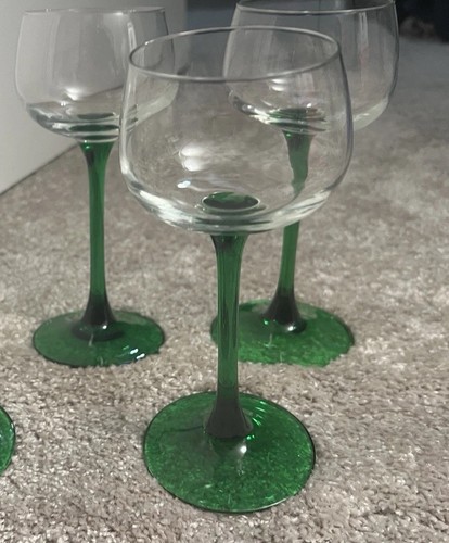Green stem etched - stem, wine