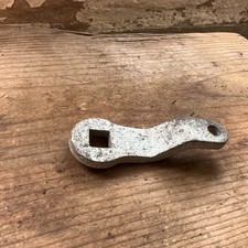 Triumph T100T Twin Leading