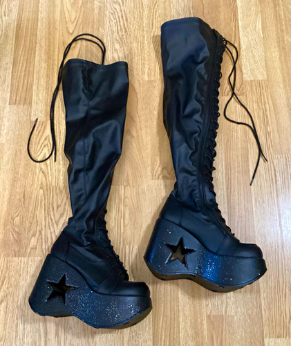 Demonia dynamite 300 - dynamite-300, black