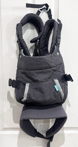 Ergobaby baby carrier