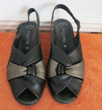 Sally O'Hara ~  Black & Pewter