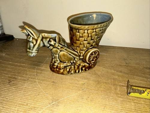 Shamrock pottery donky - shamrock, with