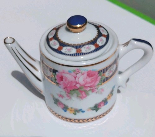 Vintage porcelain art - porcelain,
