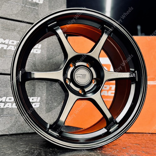 Black mr145 alloy - 17",