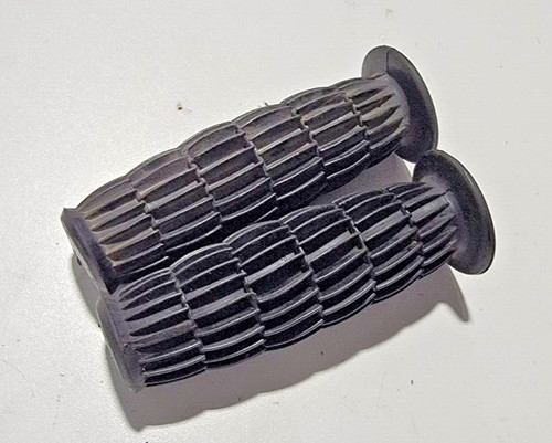 Bolton handlebar grips - handlebar,