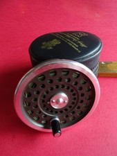 A VERY GOOD CASE VINTAGE HARDY MARQUIS 6# 3 1/4" SPARE SPOOL (SPOOL & CASE ONLY)