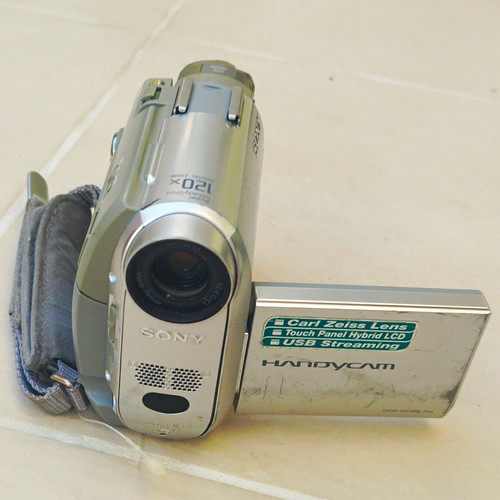 Sony handycam dcr - sony, dcr-hc18e