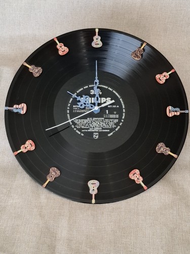 Handmade vinyl record wall - vinyl,
