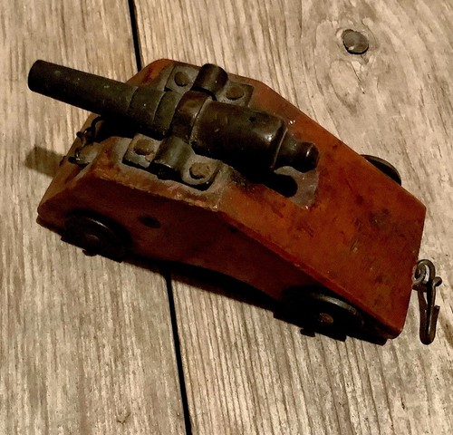 Cannon minature cast iron - cast,