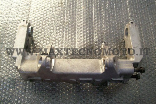 Engine mount for - engine,