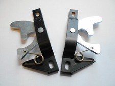TRIUMPH STAG REAR HOOD FRAME CATCHES PAIR (631680-1)