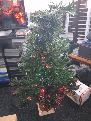 Chrismas world fibre optic - world,