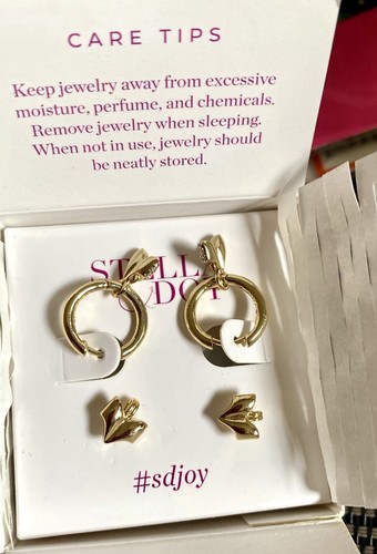 Stella dot earrings - dot,