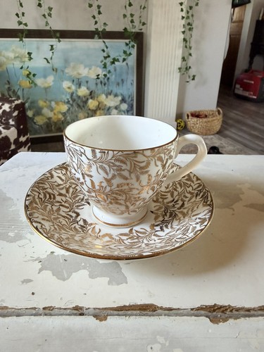 Vintage royal vale teacup - vintage, and