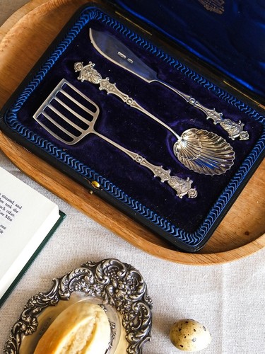 Antique cased edwardian - antique,